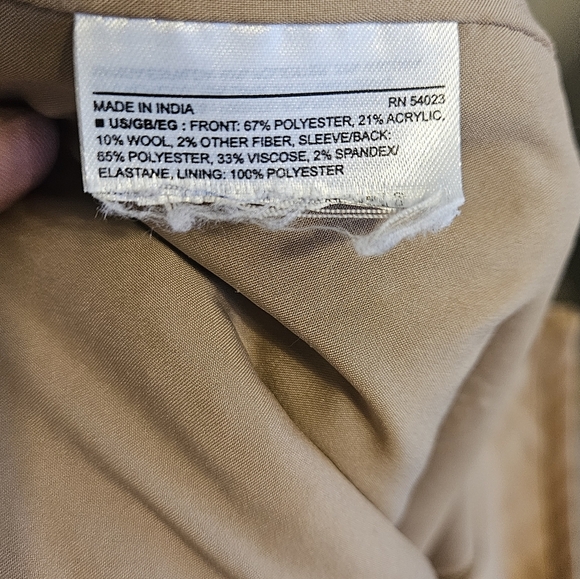 Banana Republic | Boxy Short Sleeve Back Zip Front Fur Oversized Top Blouse - Picture 8 of 8